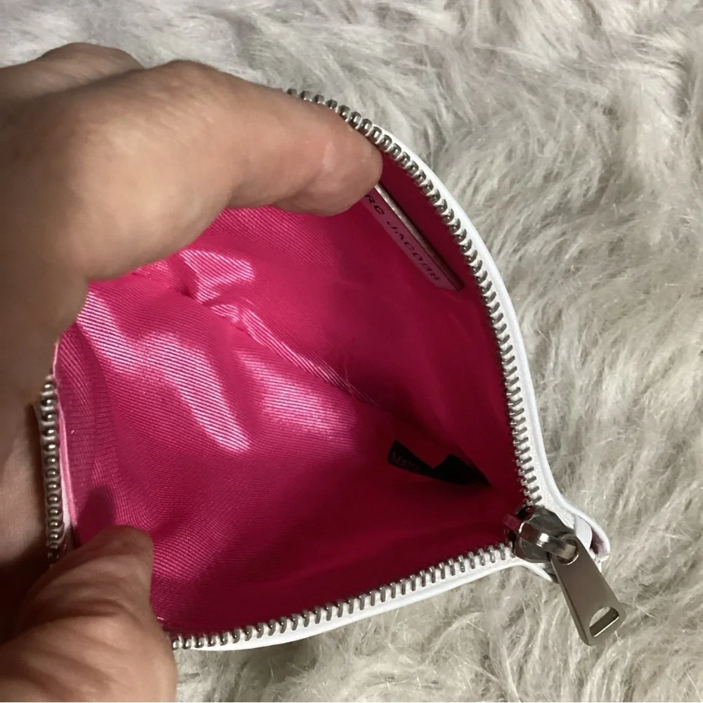 Marc Jacobs Cow on White Leather Top Zip Wristlet Keychain Clutch Bag